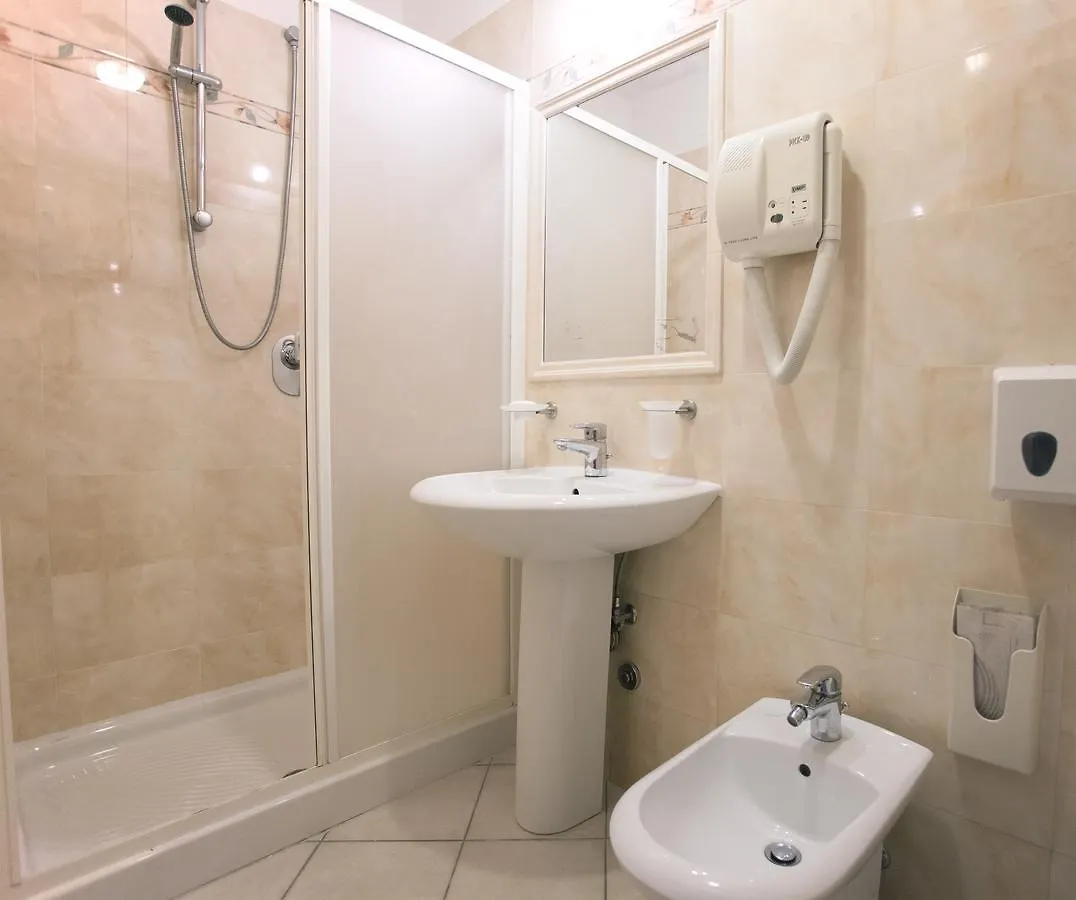 Hotel Domus Praetoria Rome 2*,