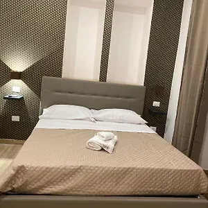 https://maison-caravita.hotels-amalfi.com